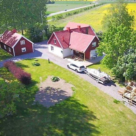Eget Hus Med Bra Laege Och Toppstandard لينشوبِنغ المظهر الخارجي الصورة